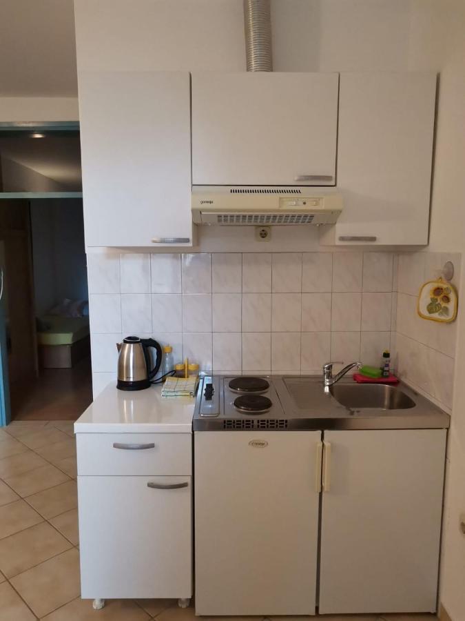 Apartments Sretna Gradac  Exterior photo