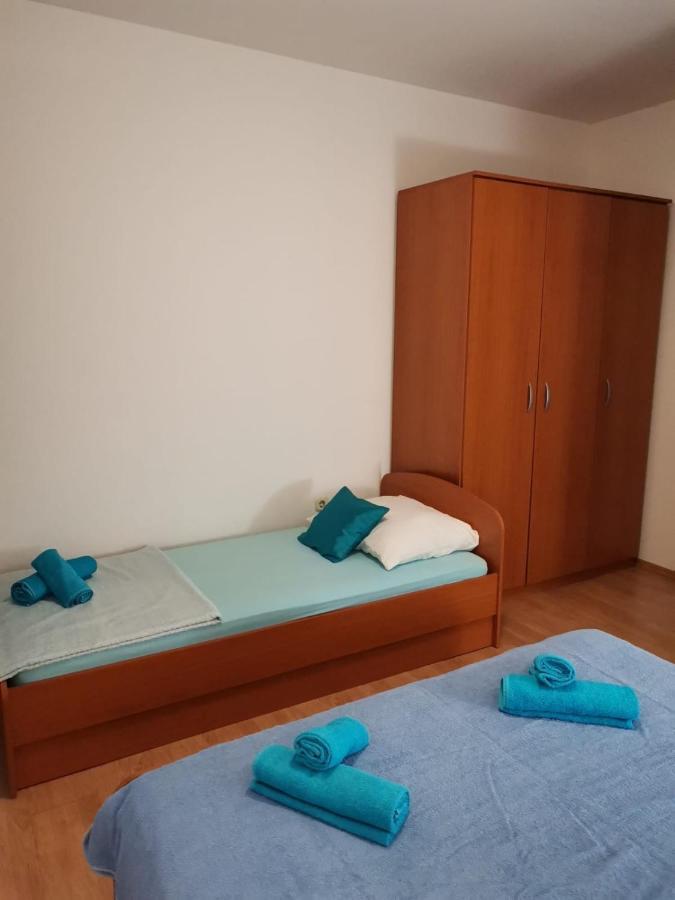 Apartments Sretna Gradac  Exterior photo