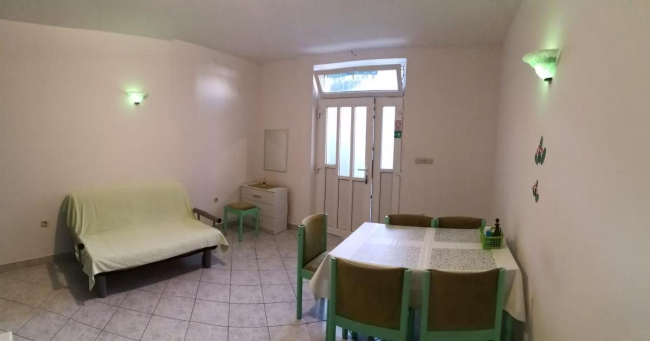 Apartments Sretna Gradac  Exterior photo