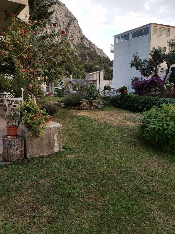 Apartments Sretna Gradac  Exterior photo